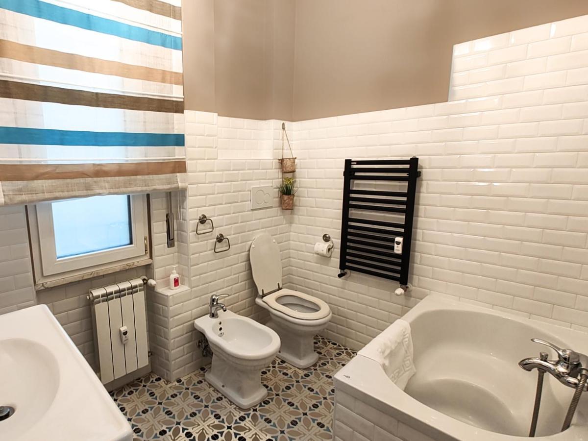 Luxury Apartment By Palazzo Senesi روما المظهر الخارجي الصورة