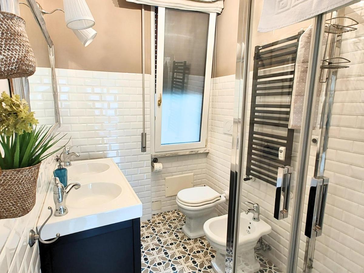 Luxury Apartment By Palazzo Senesi روما المظهر الخارجي الصورة