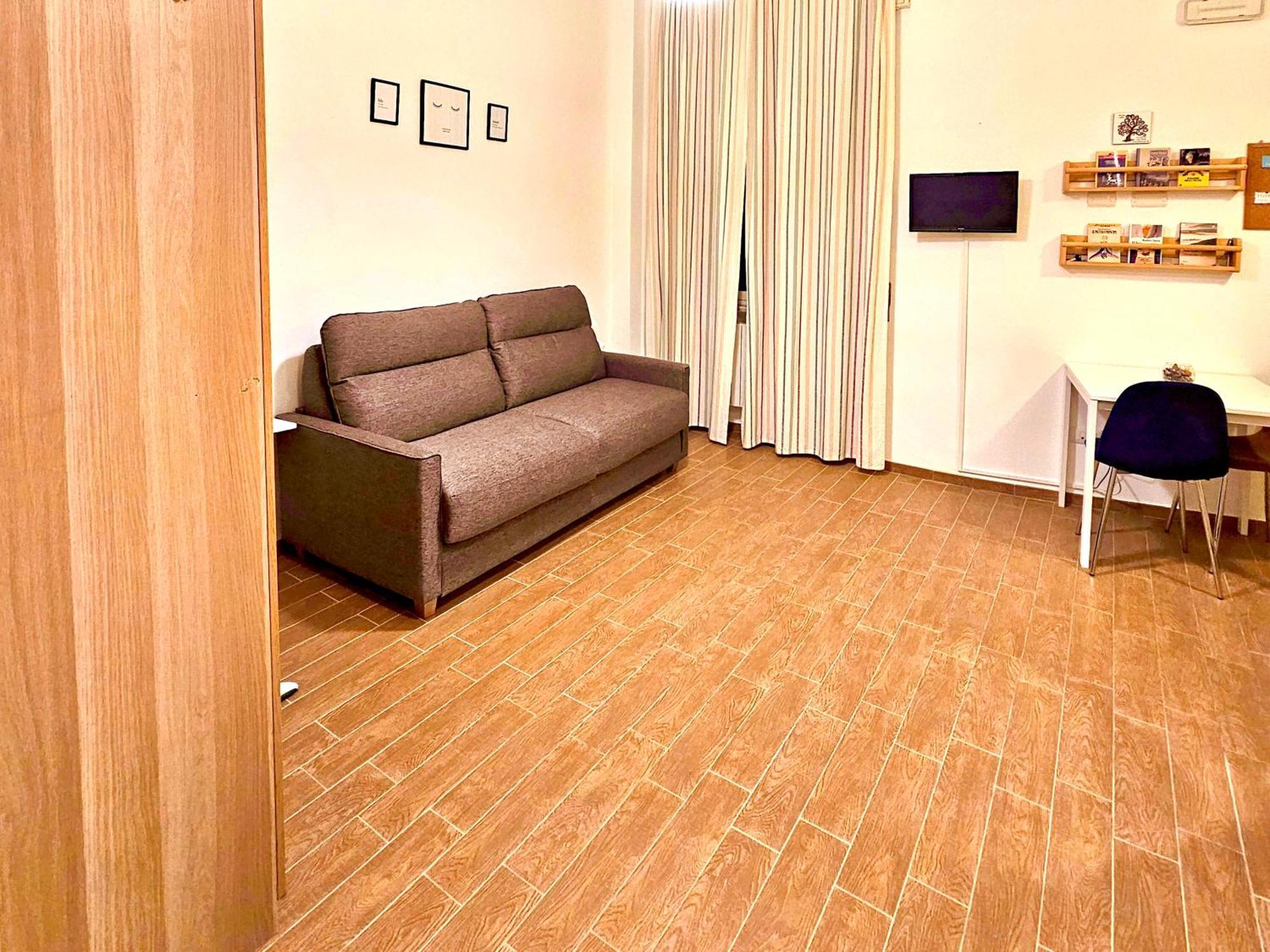 Luxury Apartment By Palazzo Senesi روما المظهر الخارجي الصورة